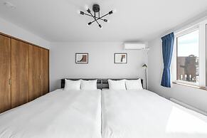 HILLS NISEKO C