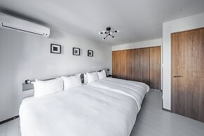 HILLS NISEKO C
