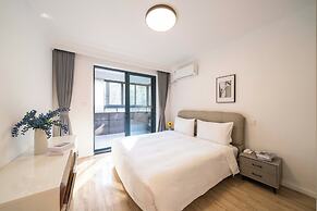Tyms Tianshan 2BR Residence near Metro
