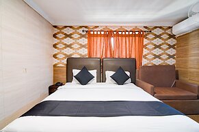 Raj Palace- by Brill Rooms