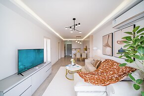 Tyms Jinhongqiao High-End 3BR 2BA