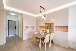 Tyms Jinhongqiao High-End 3BR 2BA