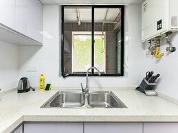 Tyms Gubei  2BR Apt near Gubei Road