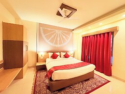 Wildberrys Suites Baliapanda Rd