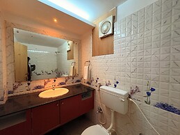 Wildberrys Suites Baliapanda Rd
