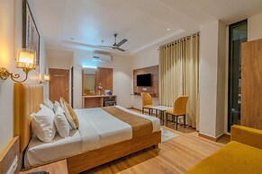 Hotel TGR