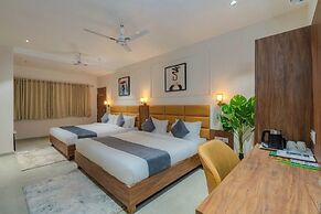Hotel TGR