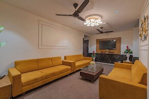 Hotel TGR