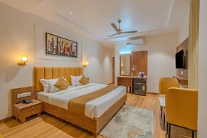 Hotel TGR