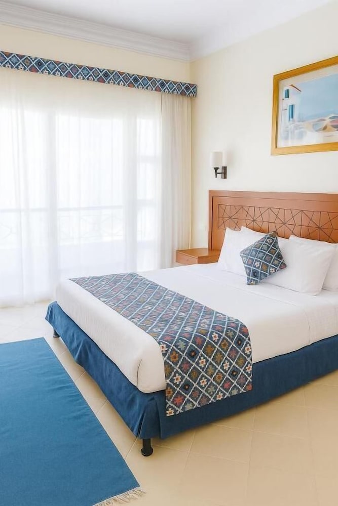 Swiss Wellness Sea View Hotel