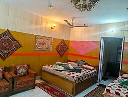 Himvadi Resorts kausani