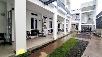 Andaris Boutique Hotel