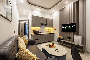 Saltstayz Premier Near Sector 44 Corporate Hub