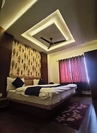Hotel Padma Residency