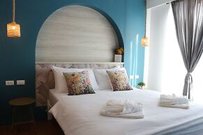 J The Park Condotel