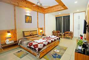 Mayur Hotel Bar & Restaurant solan