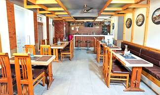 Mayur Hotel Bar & Restaurant solan
