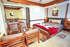 Mayur Hotel Bar & Restaurant solan