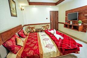 Mayur Hotel Bar & Restaurant solan