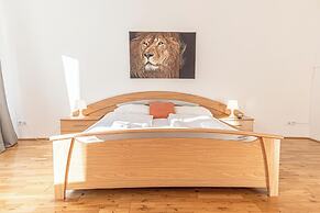 Cozy Rooms Perfect for Extended Stays