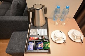 BM Avenue Hotel