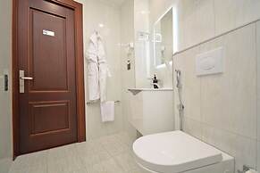 BM Avenue Hotel