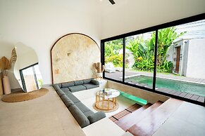 Solla Sol Villa Canggu