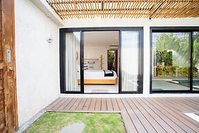 Solla Sol Villa Canggu