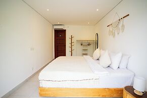 Solla Sol Villa Canggu