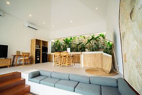 Solla Sol Villa Canggu