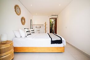 Solla Sol Villa Canggu