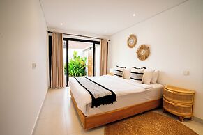 Solla Sol Villa Canggu