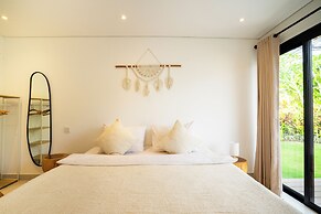 Solla Sol Villa Canggu