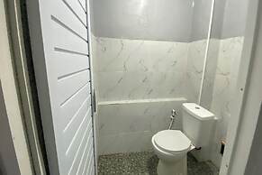 OYO 95038 Khanza Stay