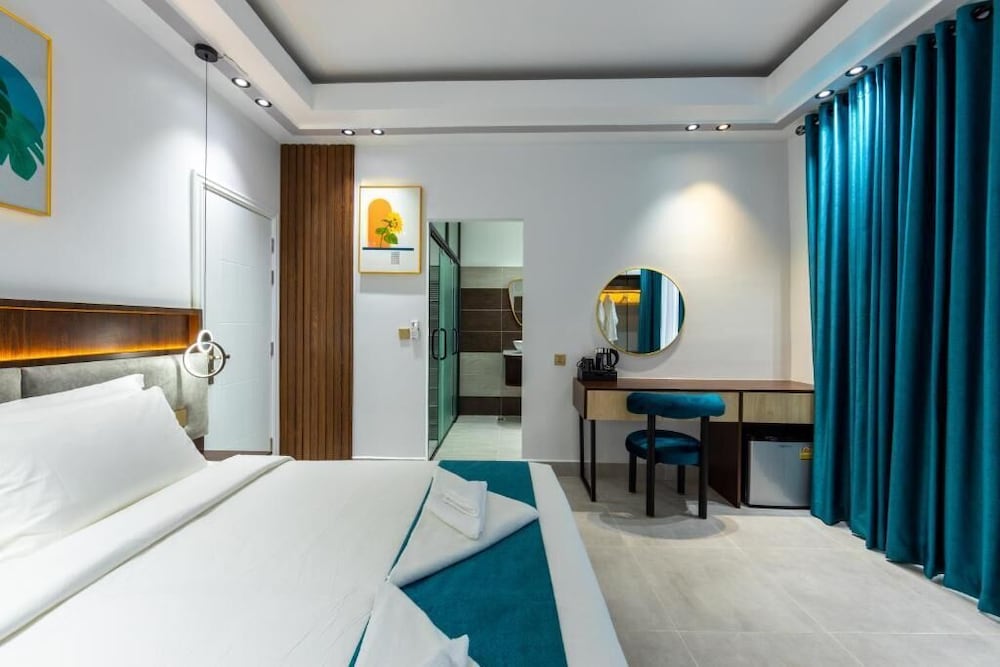 SS Villa Resort