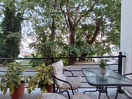 Isidora Apartments