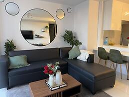 77 on Independence Apartments