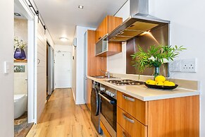 Greenmarket Place 503