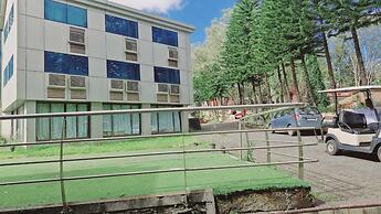 Summer Plaza Resort