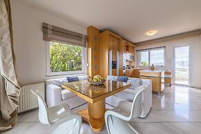 Blue Horizon Villa