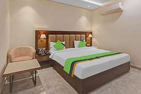 Hotel Heaven Grand Lucknow