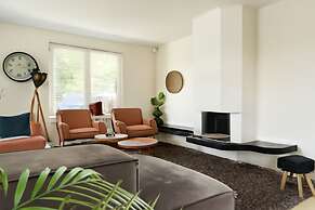 14p Riverfront Villa With Jacuzzi Dock Gameroom