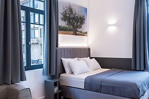 Lofus Art Suites