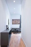 Lofus Art Suites