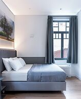 Lofus Art Suites