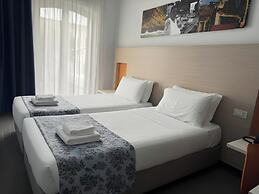 Hotel Kaos
