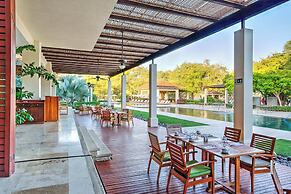 House Reserva Conchal Llama del Bosque