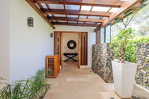 House Reserva Conchal Llama del Bosque