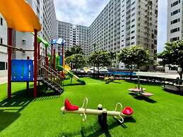 Shore Residences MOA staycation