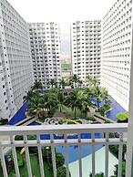 Shore Residences MOA staycation